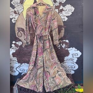 Amazing Nelly de Grab metallic gold paisley brocade wide leg pallazo pantsuit !!